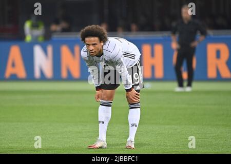 Bologne, Italien. 04.. Juni 2022. Leroy SANE (GER), Aktion, Einzelaktion, Einzelbild, Ausschnitt, Ganzkörperaufnahme, Vollfigur Fußball UEFA Nations League, Gruppenphase 1. Spieltag Italien (ITA) - Deutschland (GER) 1-1, am 4.. Juni 2022, Renato Dall `Ara Stadium Bologne Credit: dpa/Alamy Live News Stockfoto